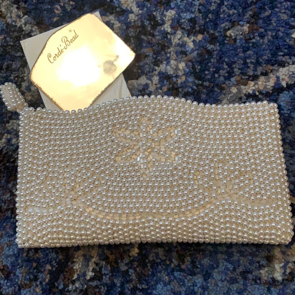 Vintage Corde pearl white beaded clutch